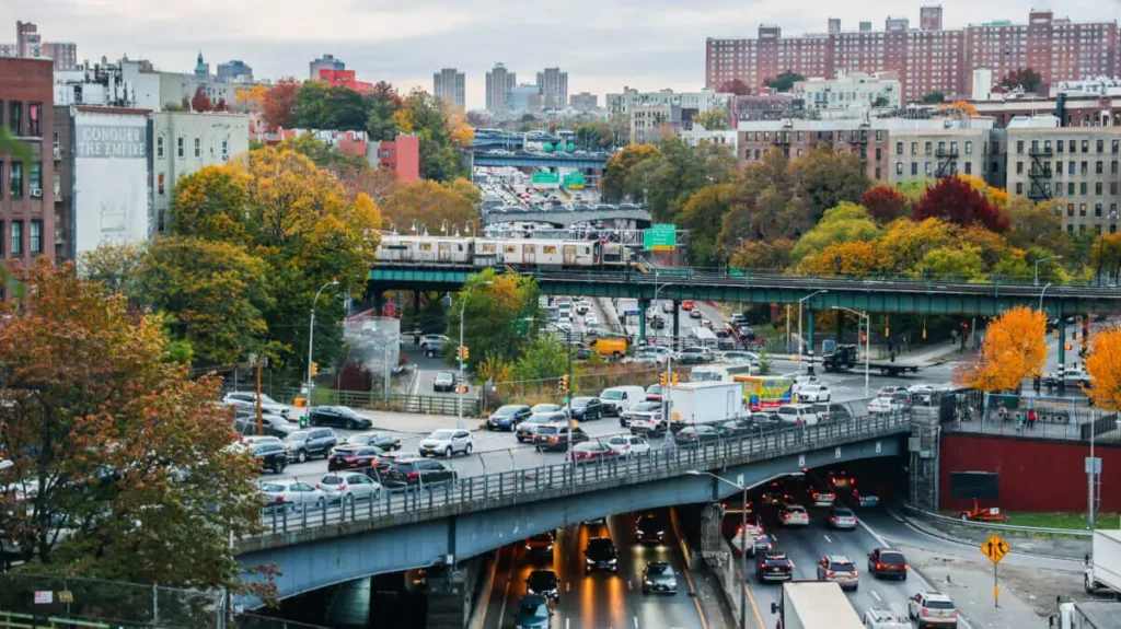 Airport Transfers That Route Around the Cross Bronx